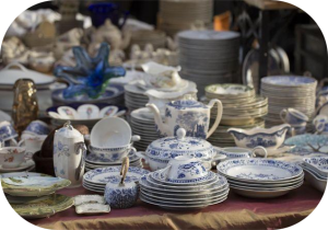 Brocante, Vide grenier - Autun