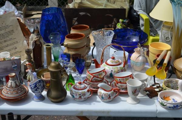 Brocante, Vide grenier - Volx