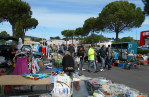 Brocante, Vide grenier - Clermont-l'Hérault