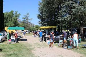 Brocante, Vide grenier - Roquebrune-sur-Argens