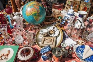 Brocante, Vide grenier - Pouilly-le-Monial