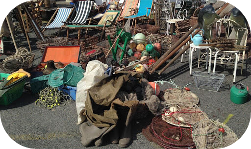 Brocante, Vide grenier - Esbly