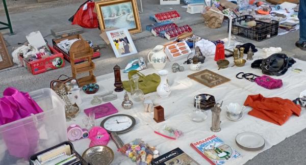 Puces brocantes - Aimargues