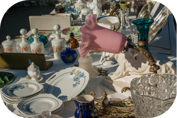 Brocante - Vide greniers, super Débal' - Forcalquier