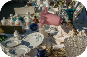 Brocante - Vide greniers, super Débal' - Forcalquier