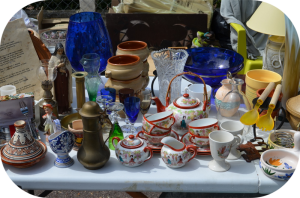 Brocante, vide grenier, multi collections - Val d'Oingt