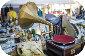 Brocante, Vide grenier - Douadic