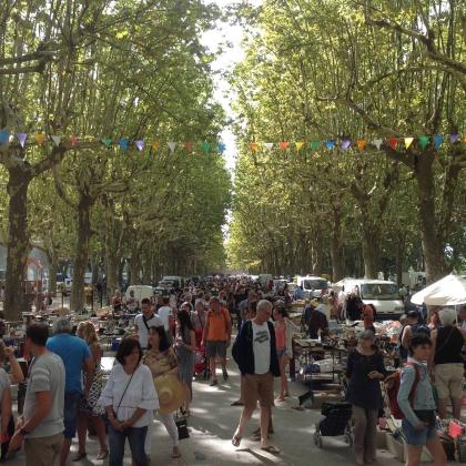 Brocante, Vide grenier - Sommières