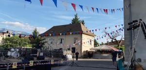 Brocante et marché aux puces de Fures - Tullins