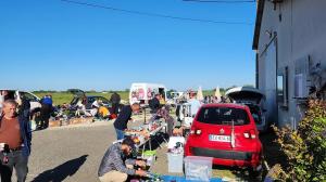 Vide grenier solidaire - Daux