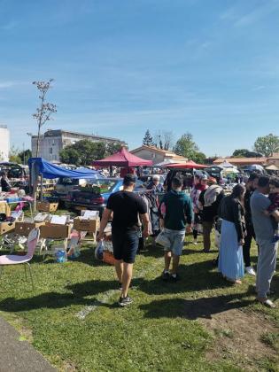 Vide grenier de chemin long - Mérignac