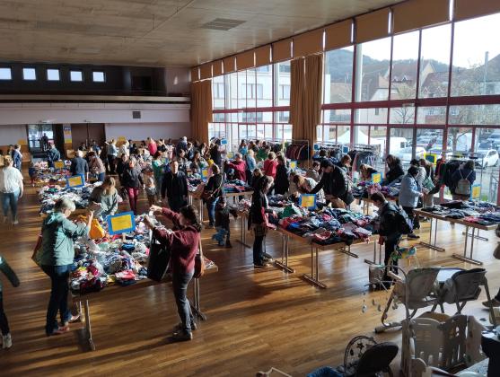 Bourse aux vêtements enfants 0-14 ans et matériel de puériculture - Munster