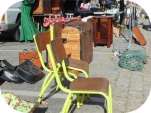 Brocante, Vide grenier - Saint-Georges-des-Groseillers